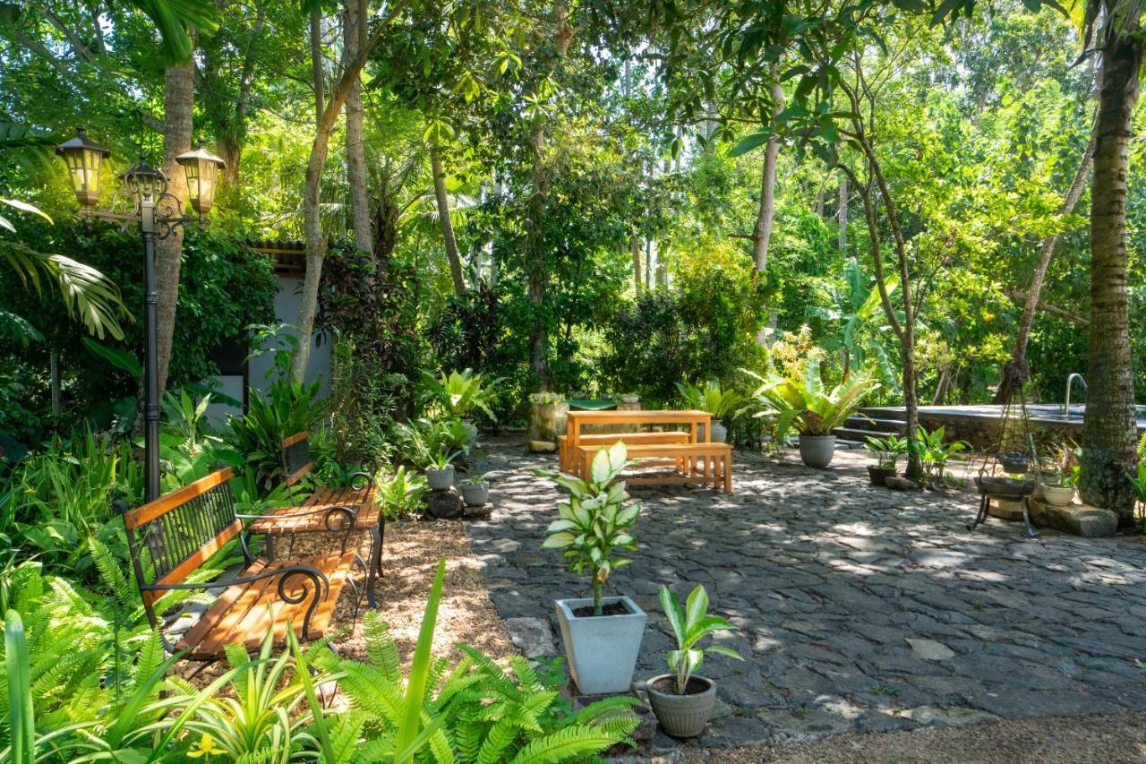 5Br Luxury Villa With Pool The Blues Mihiripenne Экстерьер фото